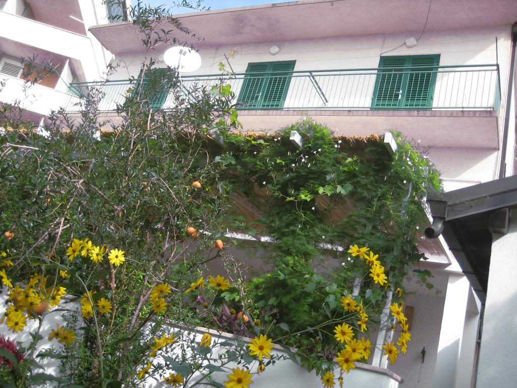 פודגורה Apartman Sulic מראה חיצוני תמונה